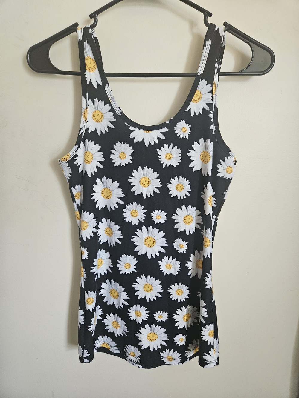 No Boundaries Black Tank Top with White & Yellow Daisy Print